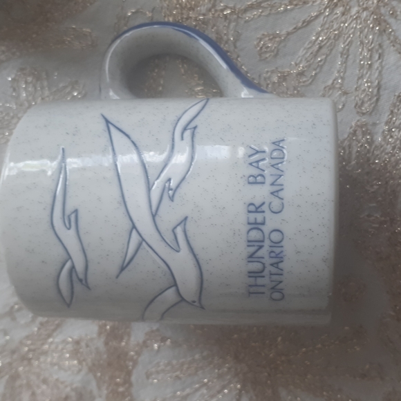 2 ceramic mugs - Thunder Bay Ontario Canada - Picture 2 of 4